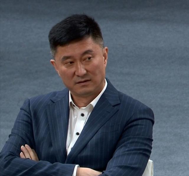 鲜事, 的球队倍感, 胡明轩 鲜事, 的球队倍感, 胡明轩