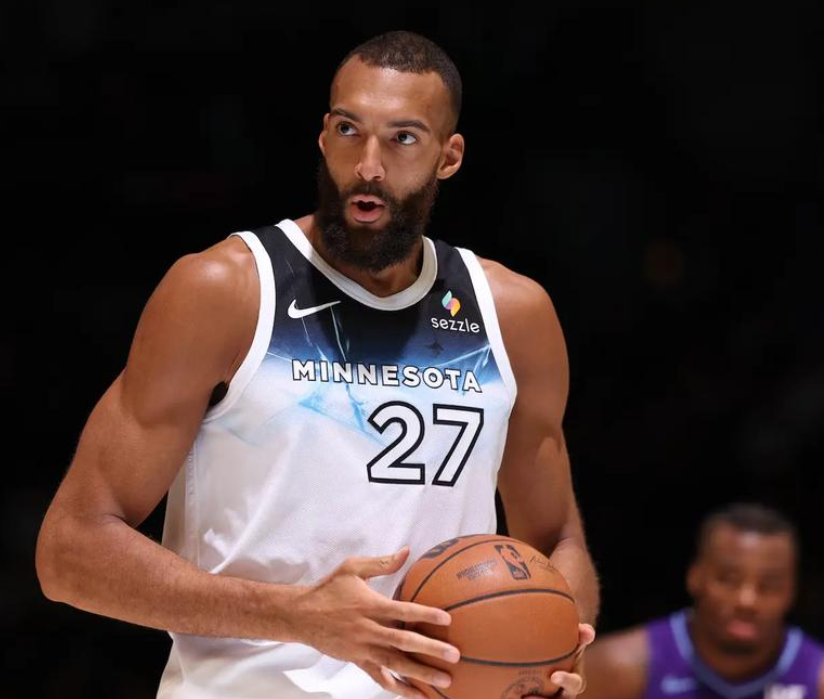 本华莱士, 现役